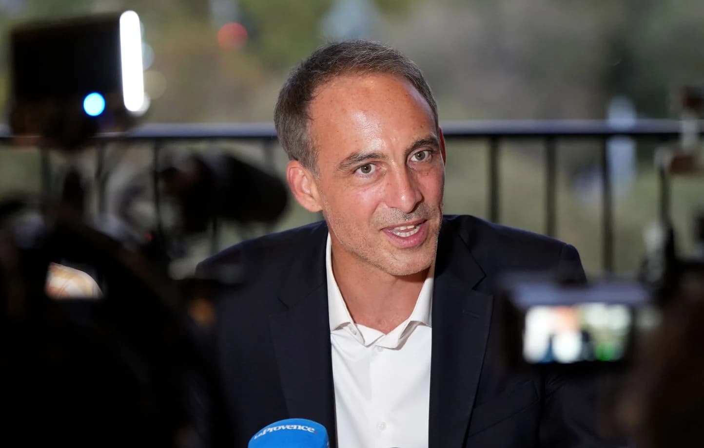 Primaire sociale-démocrate : Glucksmann annoncé vainqueur avec 66,13 %